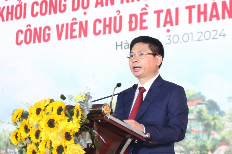 Ông Trương Quốc Huy, Chủ tịch UBND tỉnh Hà Nam phát biểu tại hội nghị (Ảnh: Đ.N).